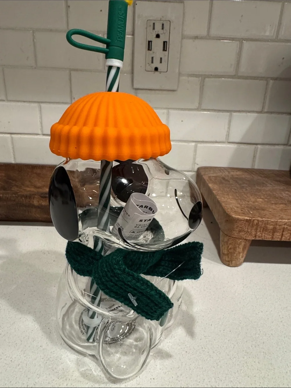 Starbucks glass Snoopy sipper new